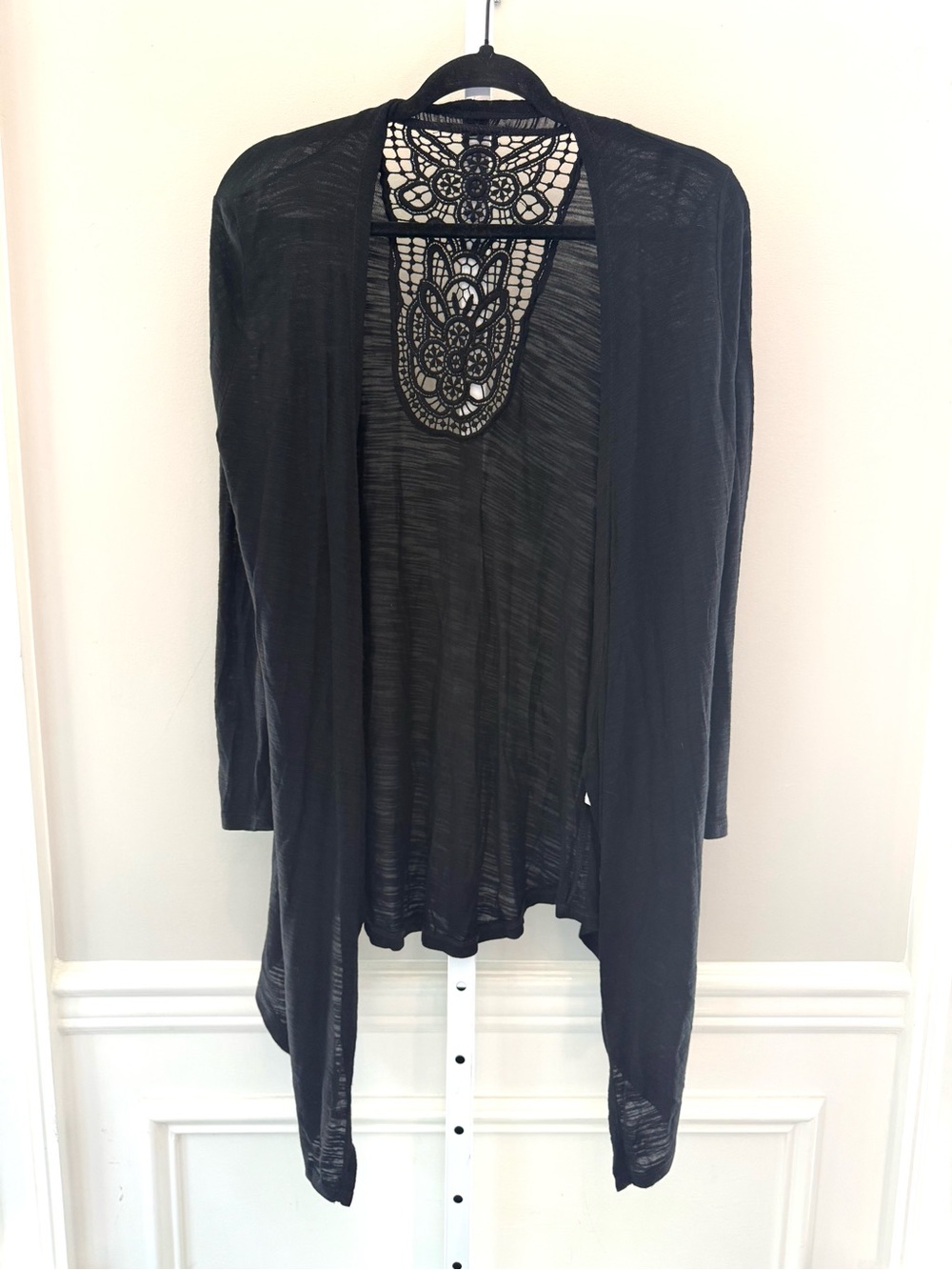 Black Crochet-Back Open Cardigan Sz M Lace Panel Waterfall Duster